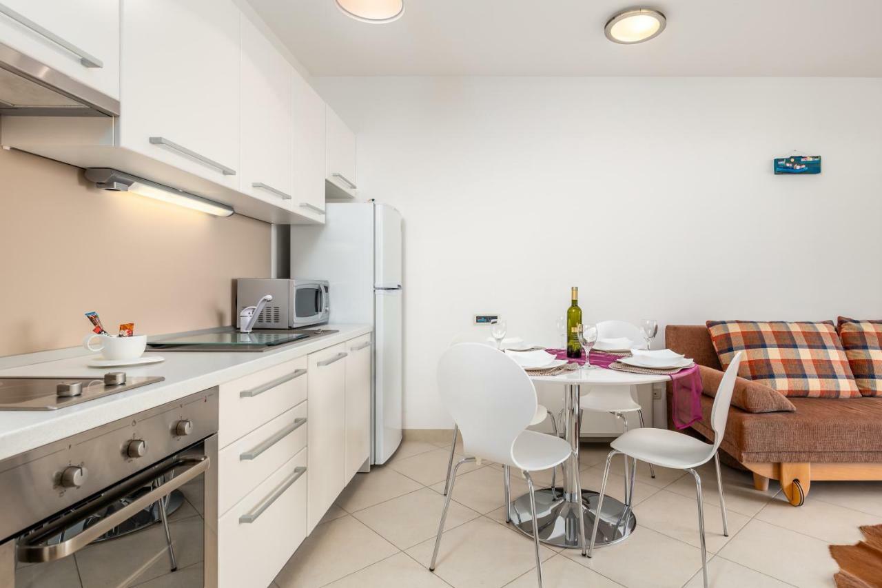 Apartment Maja Opatija With Free Private Parking And Lovely Sea View Terrace Bagian luar foto